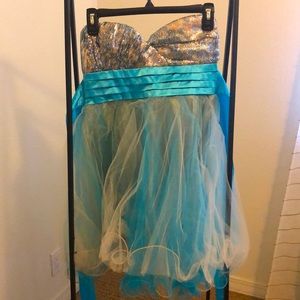 Strapless above the knee tule & sequins mini dress